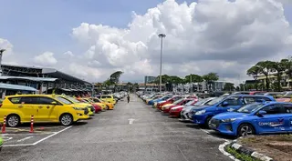 Drivers give thumbs up to the new Malaysia–Singapore cross-border taxi scheme