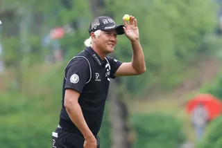 Hur In-hoi was putting together the round of the day unaware he had been penalised two shots. Photo: KGA