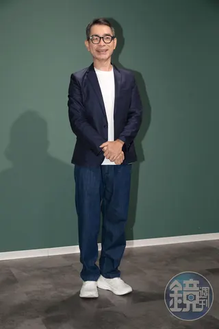 謝其文在新戲中演出里長。蕭志傑攝