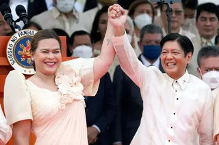 Philippine President Ferdinand Marcos Jnr (right) with his deputy Sara Duterte in Manila 2022. Photo: AP