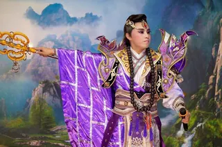 余凱揚成名後常以古裝演出，歌迷稱他是帥氣武生。翻攝余凱揚臉書粉絲團