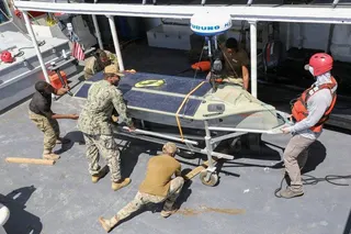 Seasats公司的「光魚」USV首次自主穿越台灣海峽，並稱監控到中國軍艦。（取...