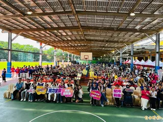 桃園市長張善政(前排中)出席「桃園市115年身心障礙運動嘉年華」。(記者周敏鴻攝)