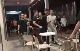 Police said an alcohol-fuelled dispute between two men escalated into a larger fight involving several others at a snooker club in Debak. — The Borneo Post pic