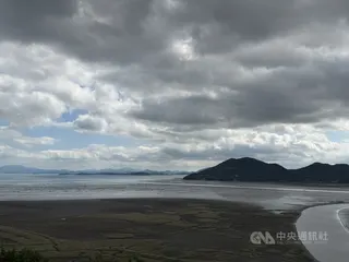 位於韓國全羅南道的順天灣濕地是由廣闊泥灘、蘆葦田與鹽沼濕地共同組成的複合生態系統，也是世界遺產「韓國的泥灘」第1階段登錄的核心區域。中央社記者楊啟芳順天市攝 115年5月30日