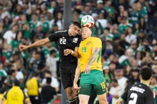 Australia’s Harry Souttar and Mexico’s Guillermo Martinez vie for the ball at the Rose Bowl