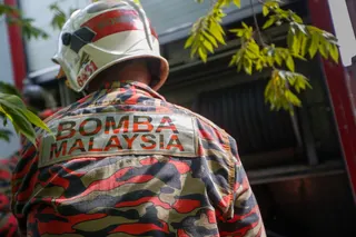 A 52-year-old Singaporean man was injured after allegedly falling on a rocky section while descending Gunung Datuk in Rembau, Negeri Sembilan. — Picture by Raymond Manuel