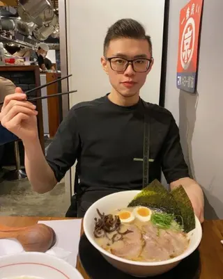 大胃王丁丁活躍社群。（圖／翻攝IG）