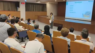 不分區立委vs.現任市長 林月琴戰余文忠社福交鋒