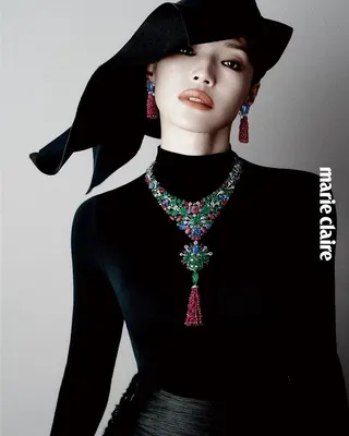 舒淇創作《女孩》這個故事一寫就是10年。（marie claire美麗佳人國際中文版提供）