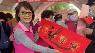 由於曾麗燕涉入詐領助理費1330萬，高分院二審判刑12年，她不服上訴，案件審理中，法院考量她人脈豐沛，具備長期滯留海外的資力與能力，有逃亡之虞，從4月起裁定延長境管8個月。（圖／翻攝畫面）