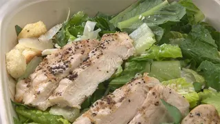 雞胸肉「一煮柴到爆」太難咬！專家揭秘訣「加這1超俗小物」：餐廳常用