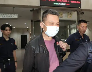 送子鳥生殖中心新竹院區院長賴興華，涉在手術室裝設攝影機，檢方依妨害性隱私等罪諭令...