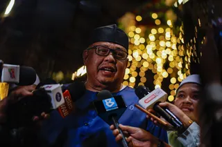Melaka Chief Minister Datuk Seri Ab Rauf Yusoh said the situation in Johor and Negeri Sembilan is different from that in Melaka, which does not require the State Legislative Assembly to be dissolved in the near future. — Bernama pic