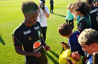 Brazil’s Vinicius Jr. signs autographs for fans after training at Columbia Park Training Facility in Morristown, New Jersey, June 3, 2026 — IMAGN Images via Reuters