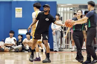 Phoenix 新教練Kiwi 。（U19籃球聯盟提供）