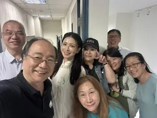 德馨也特別提到自己的信仰力量，感恩九天玄女娘娘一路護持，以及眾多師長與貴人的鼓勵，陪伴她走過求學路上的挑戰。（圖／翻攝自德馨FB）