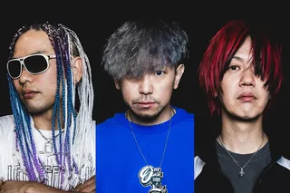 成軍25週年的神戸王道大團KNOCK OUT MONKEY經典單曲〈Paint it Out!!!!〉是知名人氣動畫《名偵探柯南》的經典片頭曲。大發展演提供