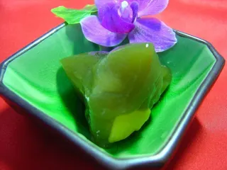 振興醫院營養治療科營養師高法民說，輕食減脂粽作用為減少腸胃道負擔，設計以蒟蒻粉調...