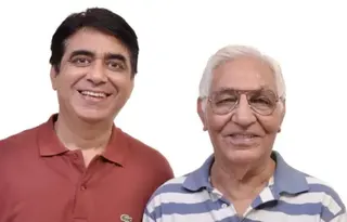 Capt Sumeet Sabharwal's family Capt Sumeet Sabharwal and his father Pushkar Raj Sabharwal