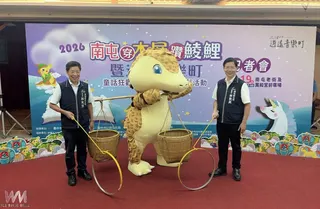 6月19日端午節南屯老街規劃多項趣味競賽與懷舊童玩體驗。（圖/記者廖妙茜拍攝）