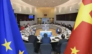 中歐貿易衝突一觸即發，中國臨時取消2場高級別官員會議。（微博照片）