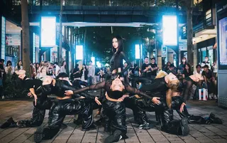 Ivy日前於信義區舉辦快閃活動，新歌熱舞演出吸引上百位粉絲支持。（圖／KTJ Holding提供）