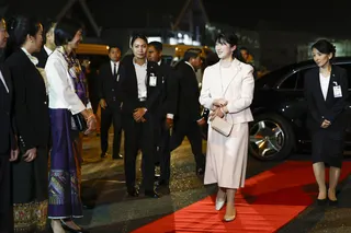 爱子公主去年访问老挝。