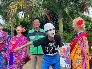 阿翔驚人打扮。民視提供