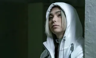 日本星二代男星村上虹郎演出《今際之國的闖關者》走紅。（圖／Netflix提供）