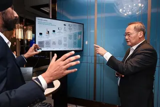 Dr Gurpreet Singh (left), founder & CEO of Respiree, showing the device to Dr Tan See Leng during the Singapore Medical Device Showcase on June 29.