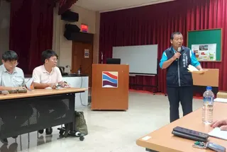 梧棲區頂寮里長鐘金水希望相關主管機關廣納地方意見，妥善規劃各項配套措施與管理機制，避免對地方交通、環境及公共設施造成衝擊。（記者陳金龍攝）