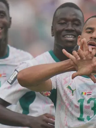 Senegal through to the knockout round
