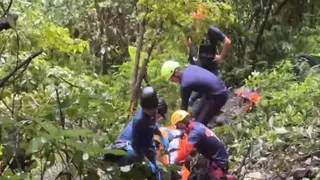 台湾登山步道落石击中登山客 酿四死一伤