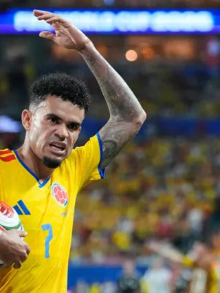 Colombia will face Ghana in round of 32.