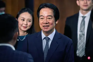 中国大陆星期三（7月1日）起实施《民族团结进步促进法》，台湾总统赖清德强调，绝不会接受北京将“统战渗透”的黑手伸进台湾社会。图为赖清德6月18日在台北出席一场简报会。 （彭博社）