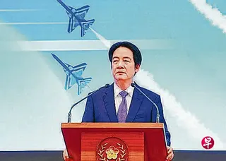 兼任民进党主席的台湾总统赖清德星期三（7月1日）在该党中执会，指责在野党提出无人载具条例，违反宪政分立原则、侵犯行政权。 （档案照片）