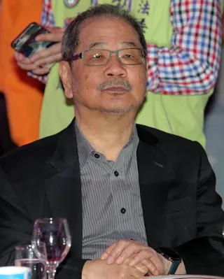 台糖前董事長吳乃仁僅管收12天就被釋放，國民黨立委王鴻薇昨說，「吳乃仁請回，黨證...