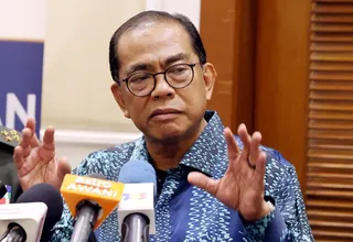 Defence Minister Datuk Seri Mohamed Khaled Nordin. -- NSTP FILEPIC