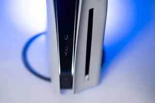 A photo of the disc drive on the PS5 “slim.”
