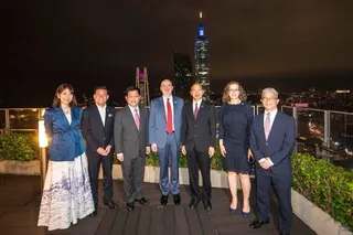 外交部長林佳龍分享與美國在台協會（AIT）處長谷立言（Raymond Green...