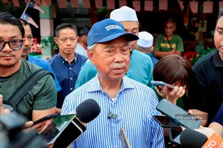 Bersatu president Tan Sri Muhyiddin Yassin has ordered the party’s machinery to persuade voters, especially Malays, to come out and vote in the Johor election this Saturday. - NSTP/AIZUDDIN SAAD