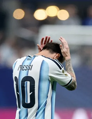 Soccer Football - FIFA World Cup 2026 - Round of 16 - Argentina v Egypt - Atlanta Stadium, Atlanta, Georgia, U.S. - July 7, 2026 Argentina's Lionel Messi reacts after missing a penalty saved by Egypt's Mostafa Shoubir REUTERS/Paul Childs TPX IMAGES OF THE DAY