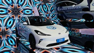 Toyota-backed Chinese unicorn Momenta falls flat in Hong Kong bourse debut