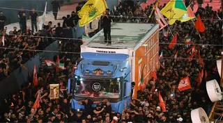 快新聞／超離奇！哈米尼靈柩竟搭「芬蘭超市冷藏車」　官方急回應了