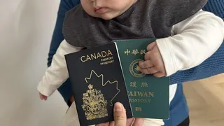 優娜娜2025年9月抵達美國遭拒絕入境後，轉往加拿大順利生下寶寶。(中央社)