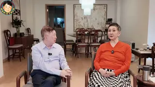 施南生（右）病逝数月前曾接受文隽访问。（互联网）