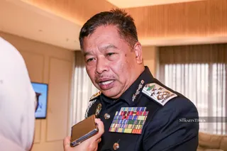 Immigration director-general Datuk Zakaria Shaaban said the inspection was carried out on July 14 in a joint operation involving the Iskandar Puteri City Council (MBIP), the Malaysian Communications and Multimedia Commission (MCMC), the Johor State Secretary’s Office and the police. NSTP/NUR LIYANA MOHD NOORZALLY