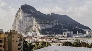 從西班牙一側眺望直布羅陀岩石（30/4/2026）