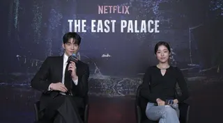 南柱赫和盧允瑞一起分享拍片甘苦。圖／Netflix提供